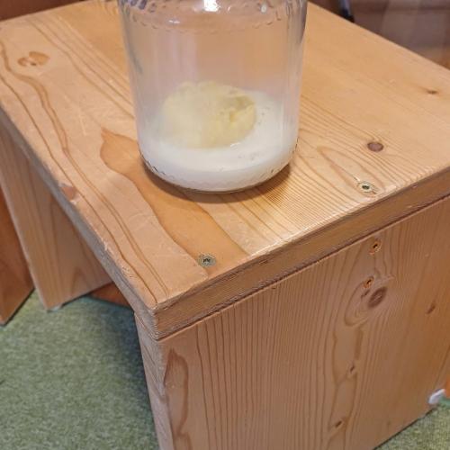 Butter im Glas selbst machen