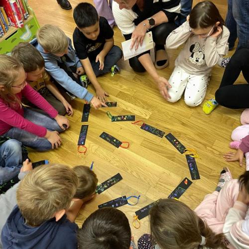 Vorlesetag Lesezeichen basteln