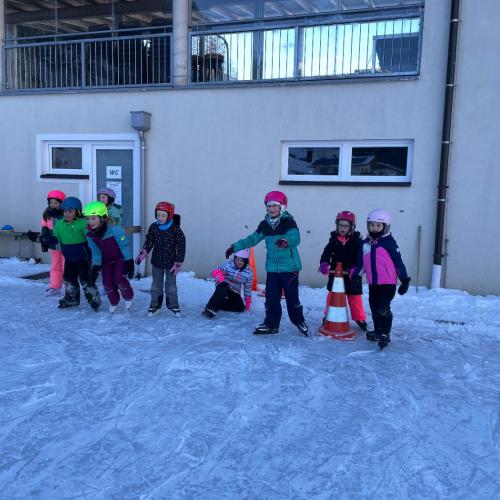 Eislaufen am Eislaufplatz